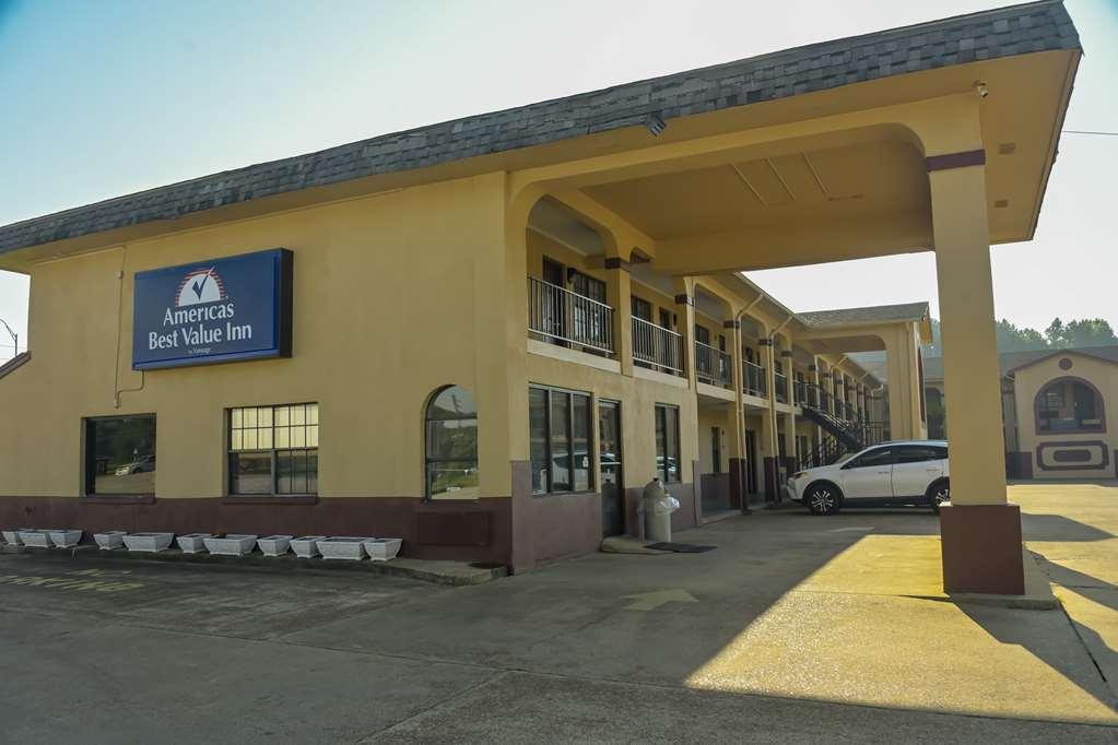 Americas Best Value Inn Meridian Exterior photo